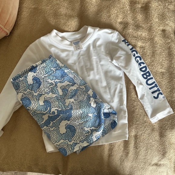 Kids White Swim Trunks and Top - Picture 5 of 5